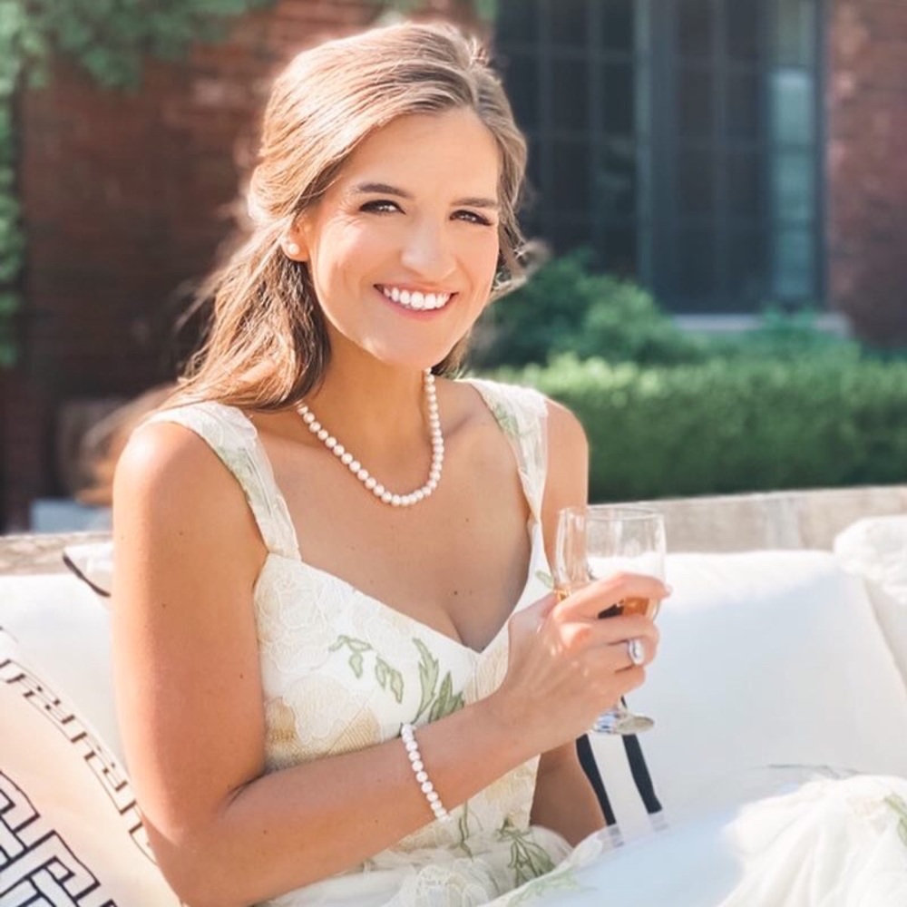 Meet your Posher, Olivia